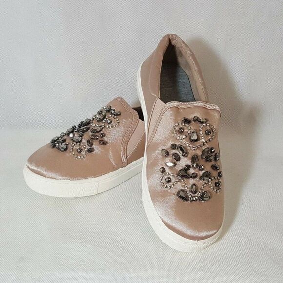 NEW Sateen Pink Loafer Shoe Slip On Blush Rhinestones Sugar Grasshopper Sz 6 - Picture 1 of 2
